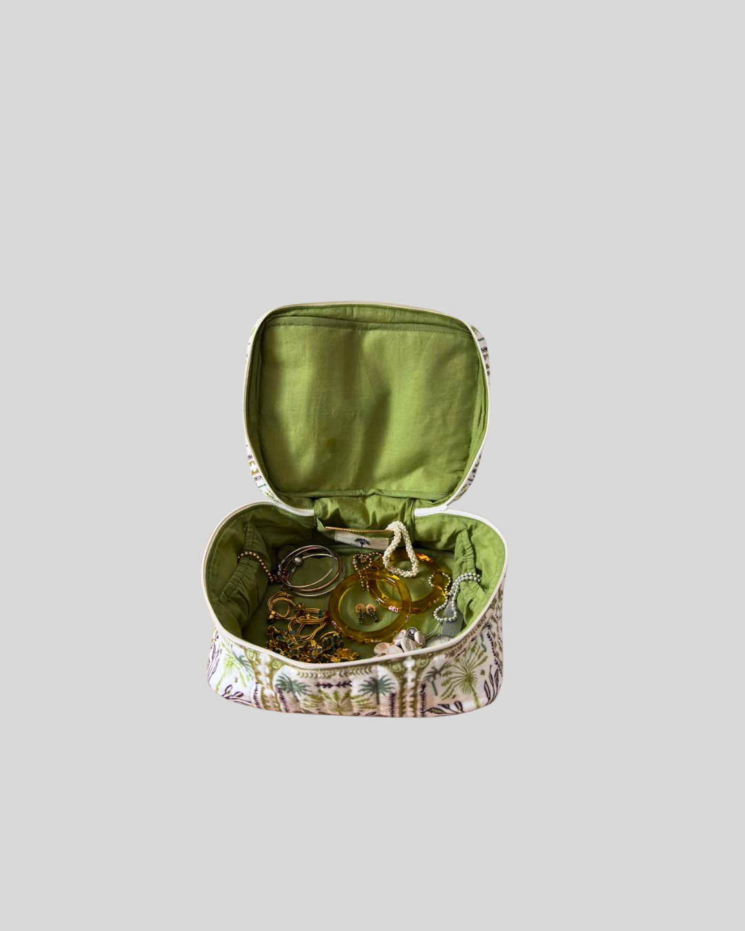 Daybox  Wander Palm Collection